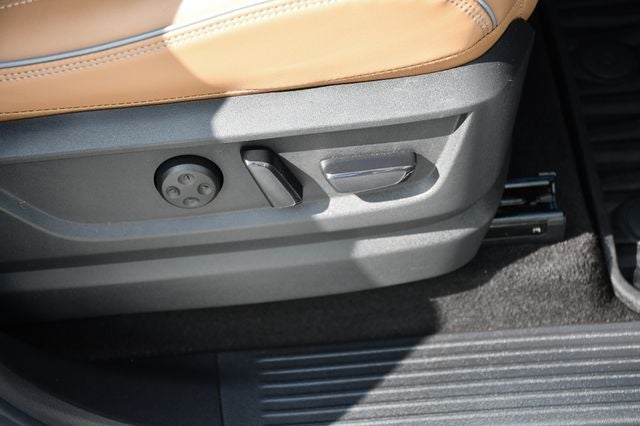 2025 INFINITI QX80 Luxe 4WD