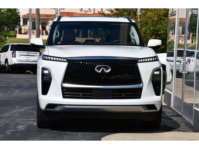 2025 INFINITI QX80 Luxe 4WD