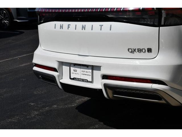 2025 INFINITI QX80 Luxe 4WD