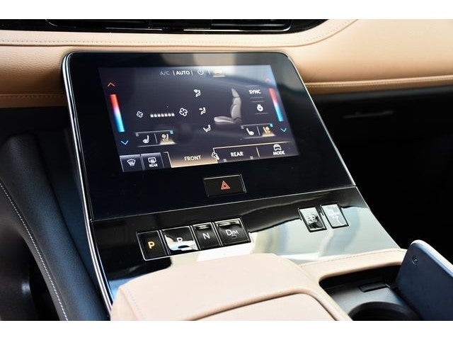 2025 INFINITI QX80 Luxe 4WD