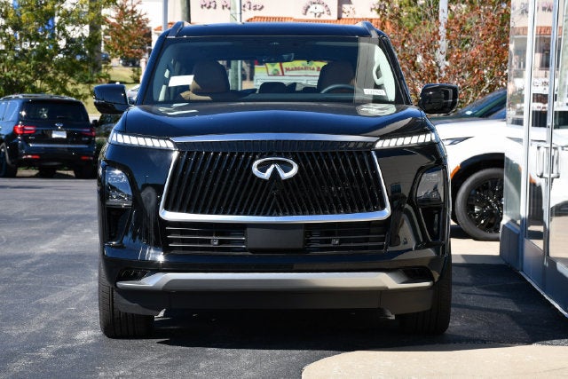 2027 INFINITI QX80 Luxe 4WD