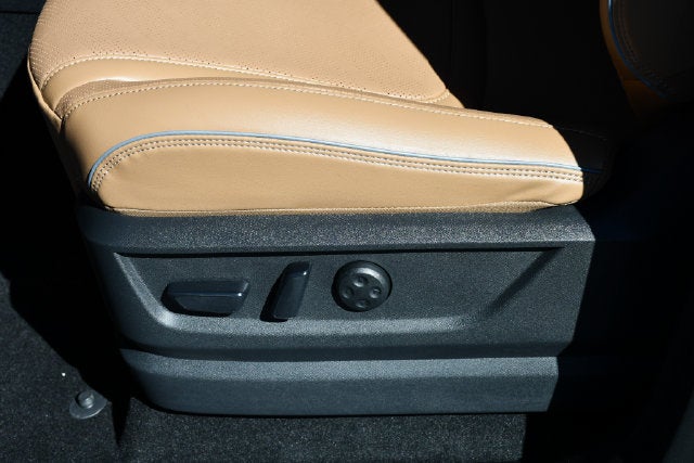 2027 INFINITI QX80 Luxe 4WD