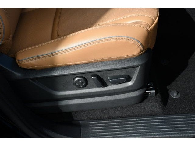 2027 INFINITI QX80 Luxe 4WD