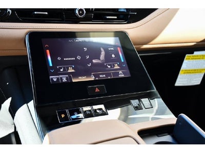 2027 INFINITI QX80 Luxe 4WD