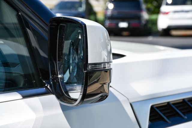 2027 INFINITI QX80 Luxe 4WD