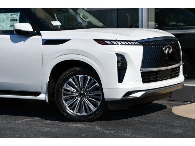 2027 INFINITI QX80 Luxe 4WD