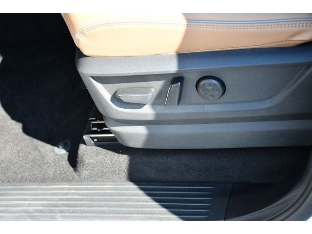 2027 INFINITI QX80 Luxe 4WD