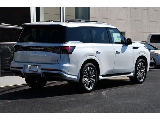 2027 INFINITI QX80 Luxe 4WD