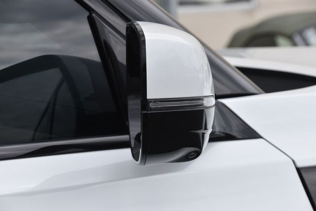 2025 INFINITI QX80 Sensory 4WD