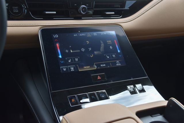 2025 INFINITI QX80 Sensory 4WD