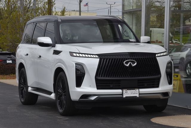 2025 INFINITI QX80 Sensory 4WD