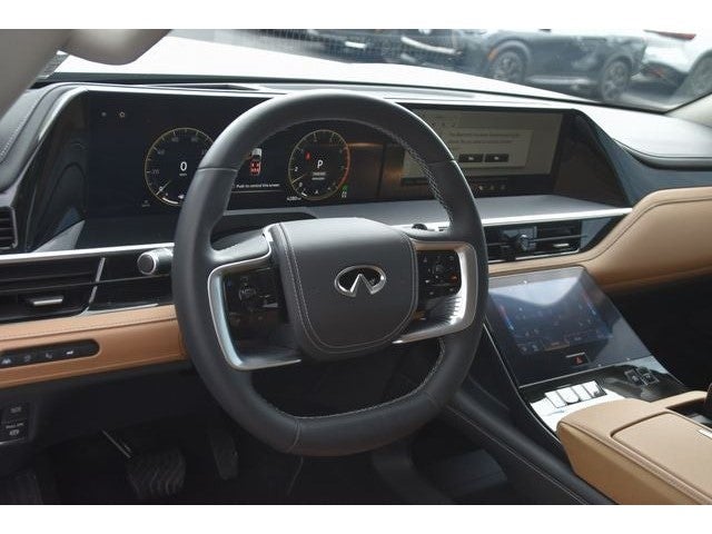 2025 INFINITI QX80 Sensory 4WD