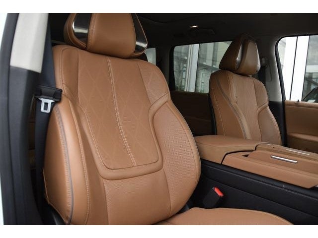 2025 INFINITI QX80 Sensory 4WD