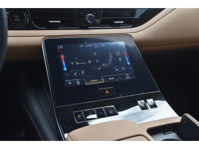 2025 INFINITI QX80 Sensory 4WD