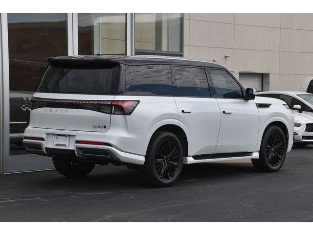 2025 INFINITI QX80 Sensory 4WD