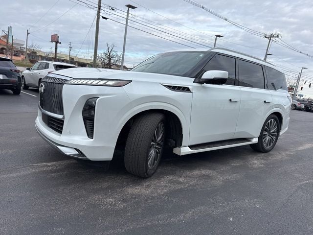 2025 INFINITI QX80 Sensory 4WD