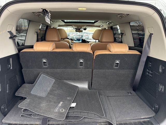 2025 INFINITI QX80 Sensory 4WD