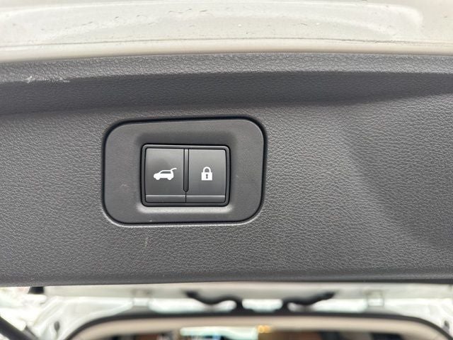 2025 INFINITI QX80 Sensory 4WD