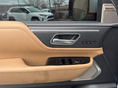 2025 INFINITI QX80 Sensory 4WD