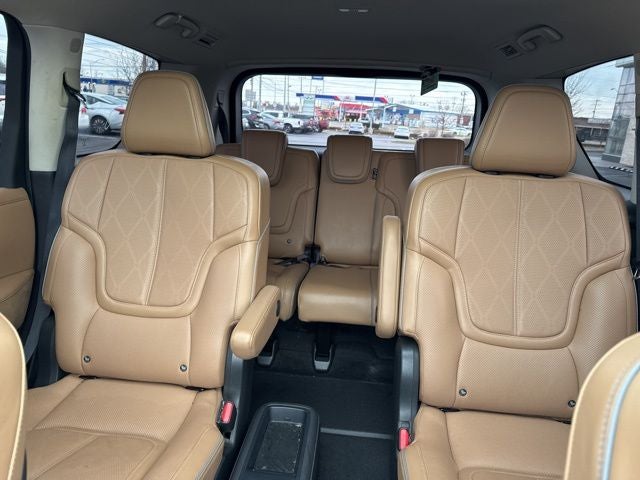 2025 INFINITI QX80 Sensory 4WD