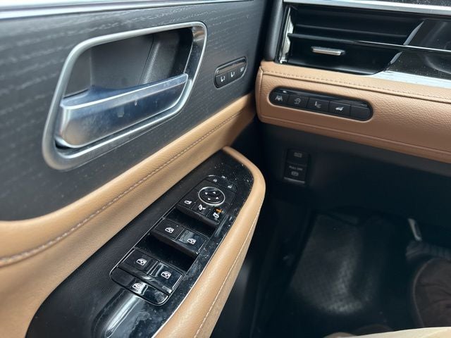 2025 INFINITI QX80 Sensory 4WD