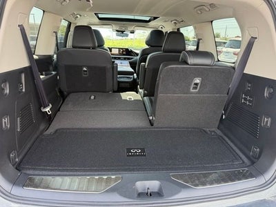 2025 INFINITI QX80 Sensory 4WD
