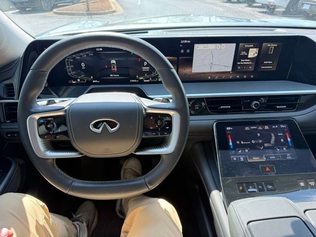 2025 INFINITI QX80 Sensory 4WD