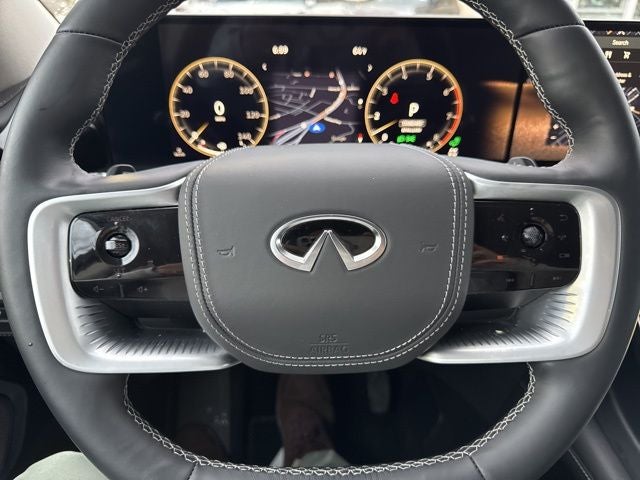2025 INFINITI QX80 Sensory 4WD