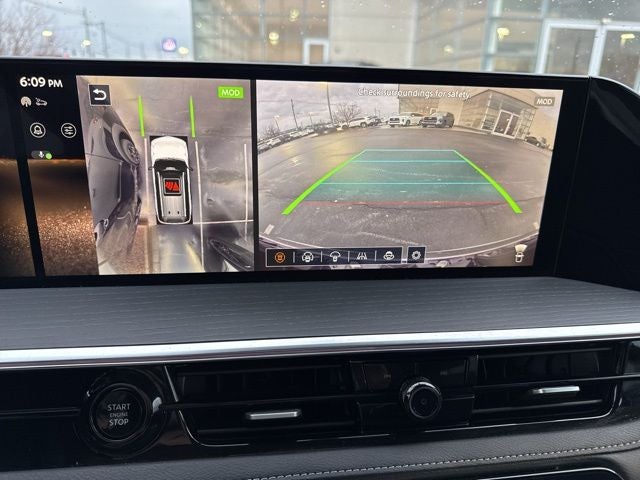 2025 INFINITI QX80 Sensory 4WD