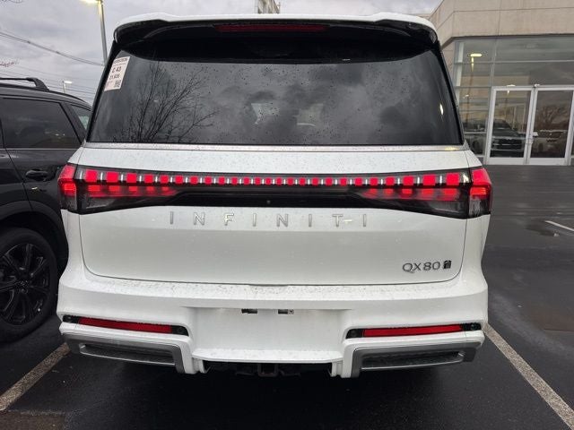 2025 INFINITI QX80 Sensory 4WD