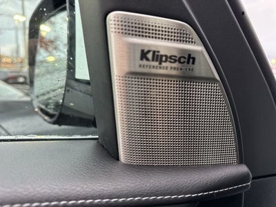 2025 INFINITI QX80 Sensory 4WD