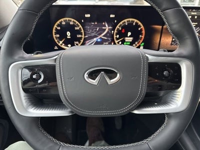 2025 INFINITI QX80 Sensory 4WD