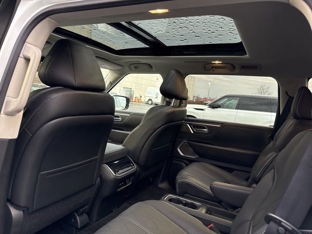 2025 INFINITI QX80 Sensory 4WD