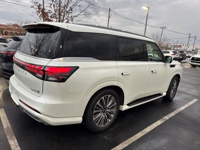 2025 INFINITI QX80 Sensory 4WD