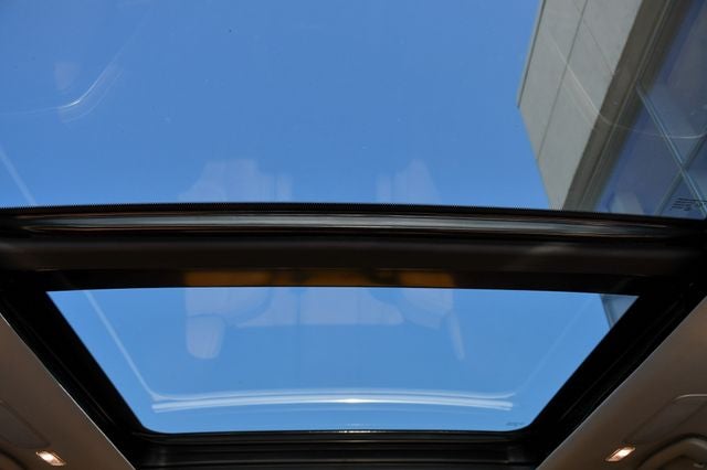 2025 INFINITI QX80 Sensory 4WD