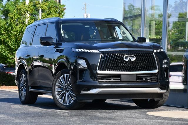 2025 INFINITI QX80 Sensory 4WD