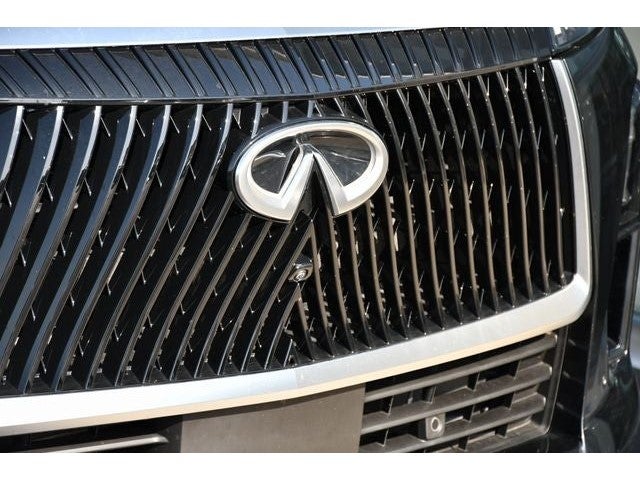 2025 INFINITI QX80 Sensory 4WD