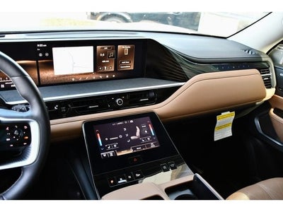 2025 INFINITI QX80 Sensory 4WD