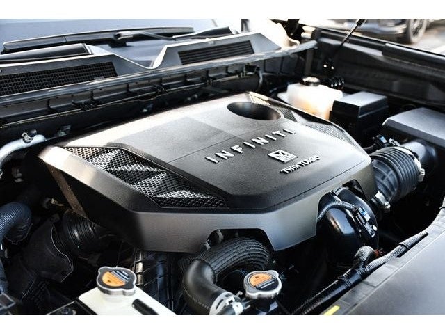 2025 INFINITI QX80 Sensory 4WD