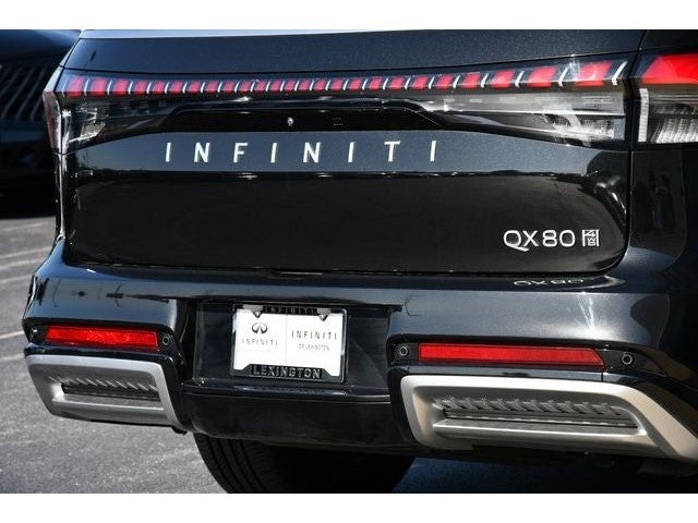 2025 INFINITI QX80 Sensory 4WD