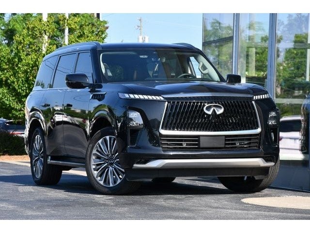 2025 INFINITI QX80 Sensory 4WD