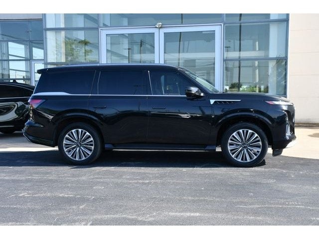 2025 INFINITI QX80 Sensory 4WD