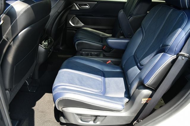 2027 INFINITI QX80 Sport 4WD
