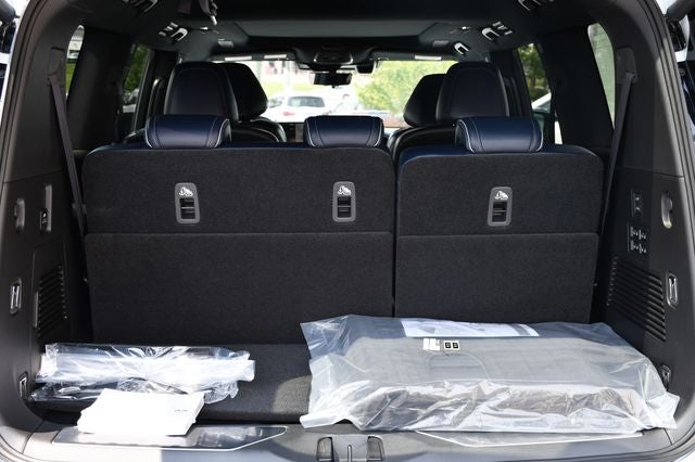 2027 INFINITI QX80 Sport 4WD