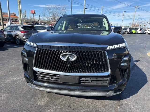2025 INFINITI QX80 Sensory 4WD