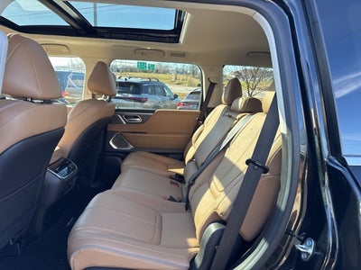 2025 INFINITI QX80 Sensory 4WD