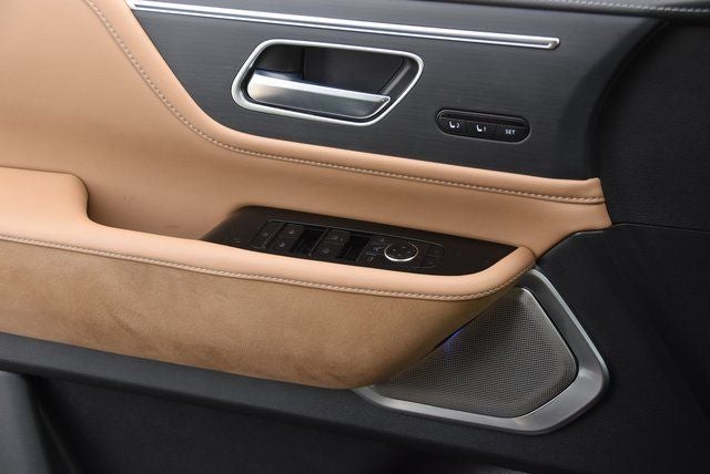 2025 INFINITI QX80 Sensory 4WD