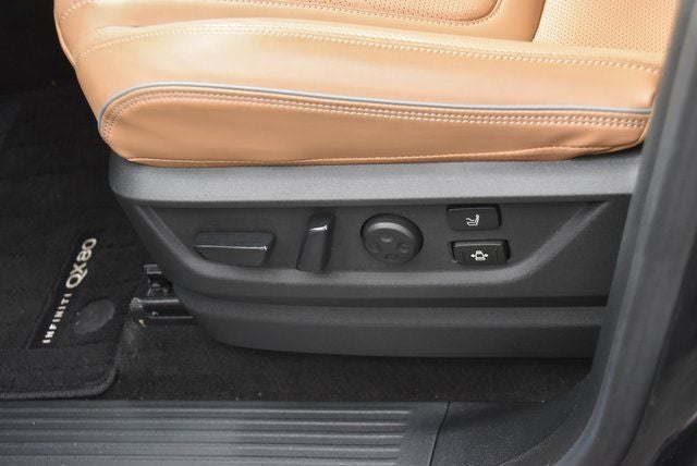 2025 INFINITI QX80 Sensory 4WD
