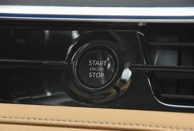 2025 INFINITI QX80 Sensory 4WD