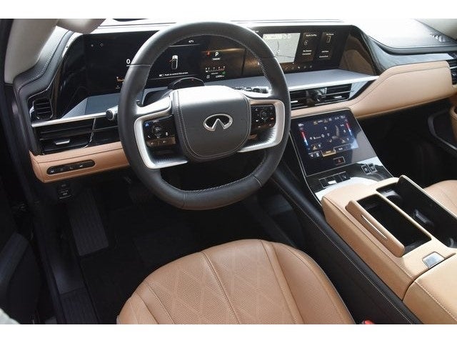 2025 INFINITI QX80 Sensory 4WD